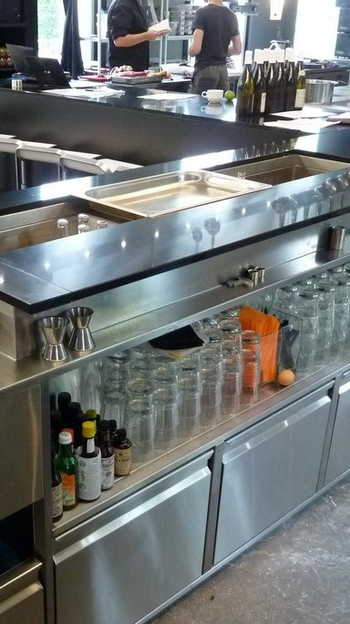 Bar 2